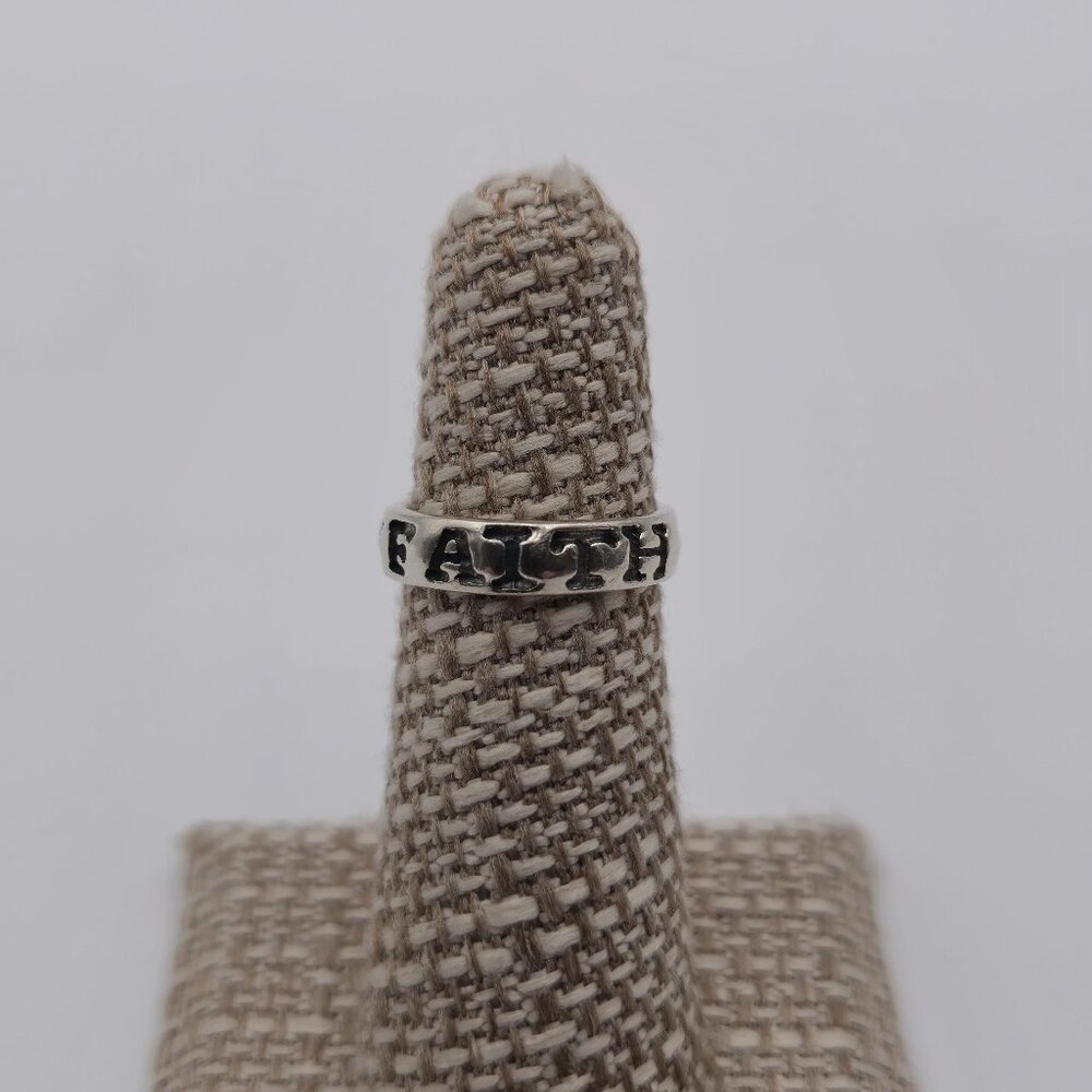 Size 5.25 Sterling Silver Faith Equals Trust Ring A1908